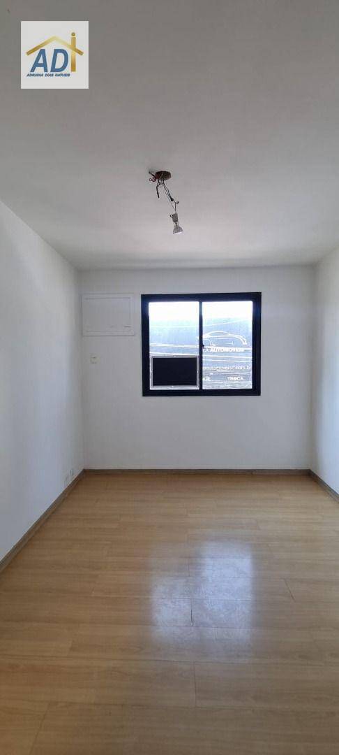 Apartamento à venda com 3 quartos, 74m² - Foto 13