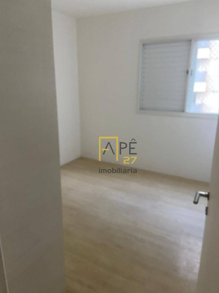 Apartamento para alugar com 3 quartos, 165m² - Foto 24