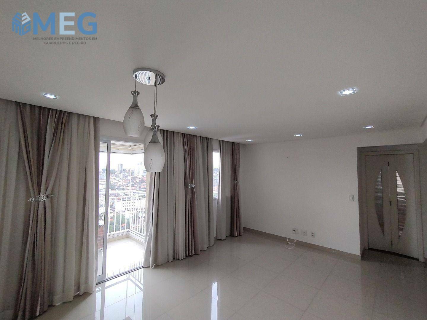 Apartamento para alugar com 3 quartos, 115m² - Foto 1