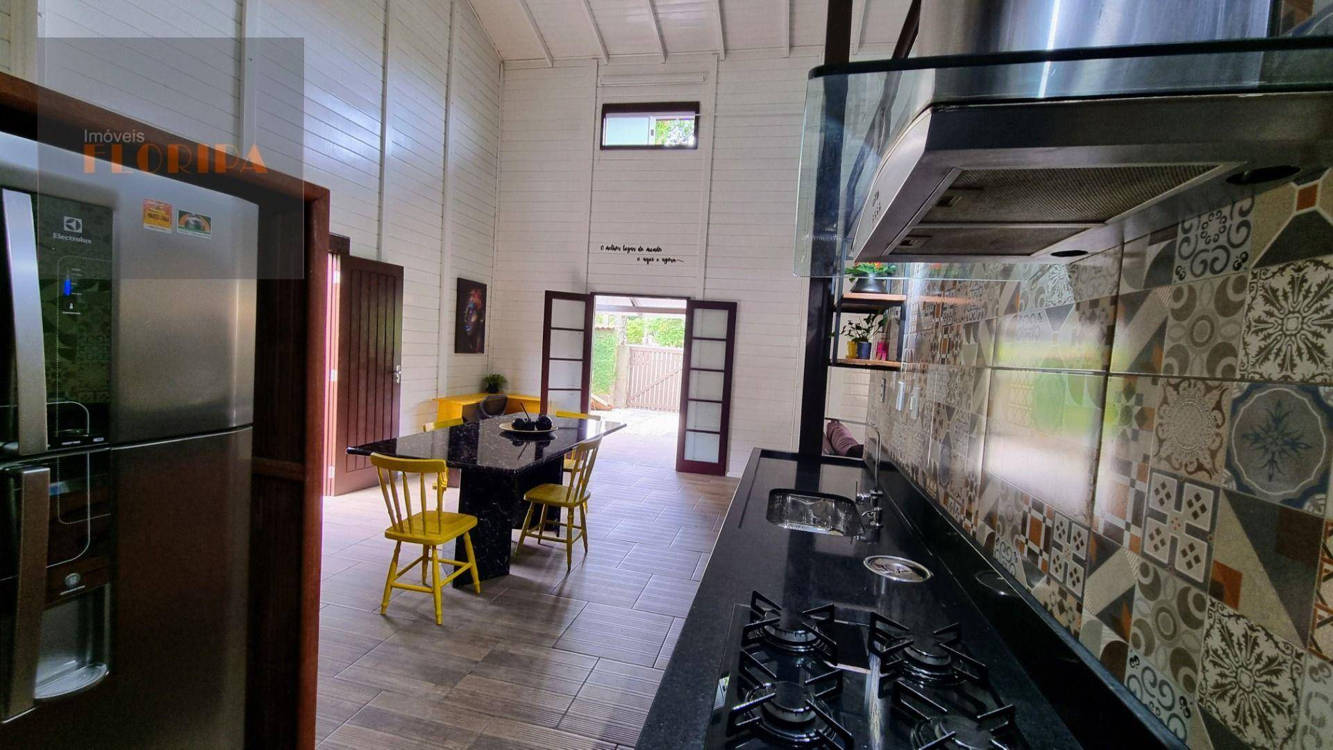 Casa, 3 quartos, 310 m² - Foto 4