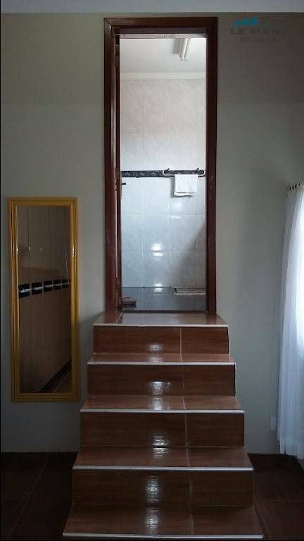 Casa à venda com 3 quartos, 195m² - Foto 8