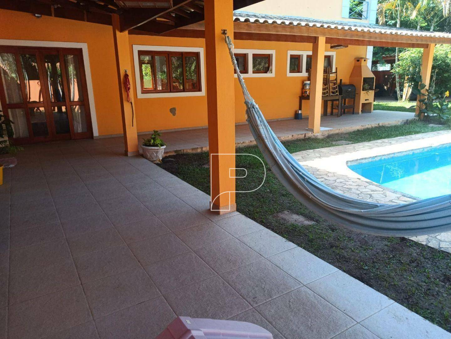 Casa de Condomínio à venda com 4 quartos, 242m² - Foto 31