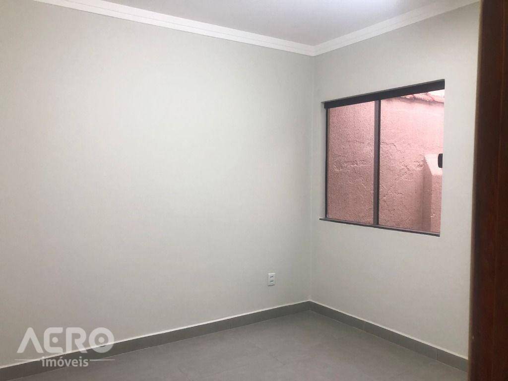 Casa à venda e aluguel com 2 quartos, 120m² - Foto 8