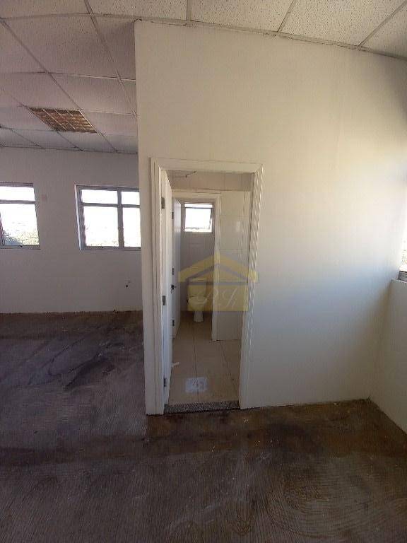 Prédio Inteiro para alugar, 650m² - Foto 13