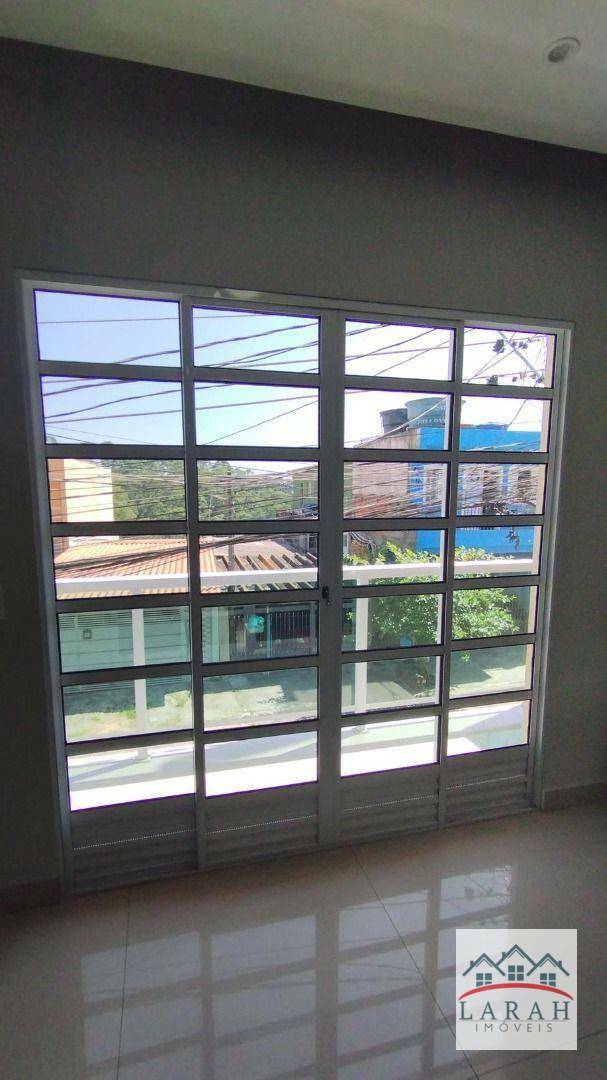 Casa para alugar com 3 quartos, 200m² - Foto 13