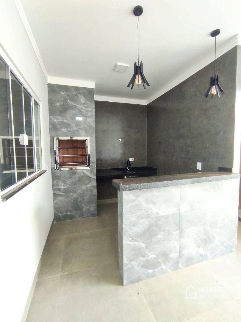 Casa à venda com 3 quartos, 140m² - Foto 16