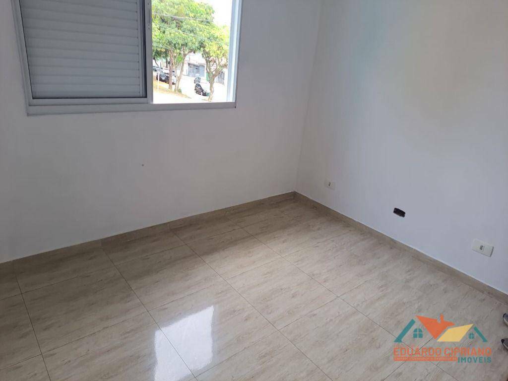 Sobrado à venda com 3 quartos, 156m² - Foto 1