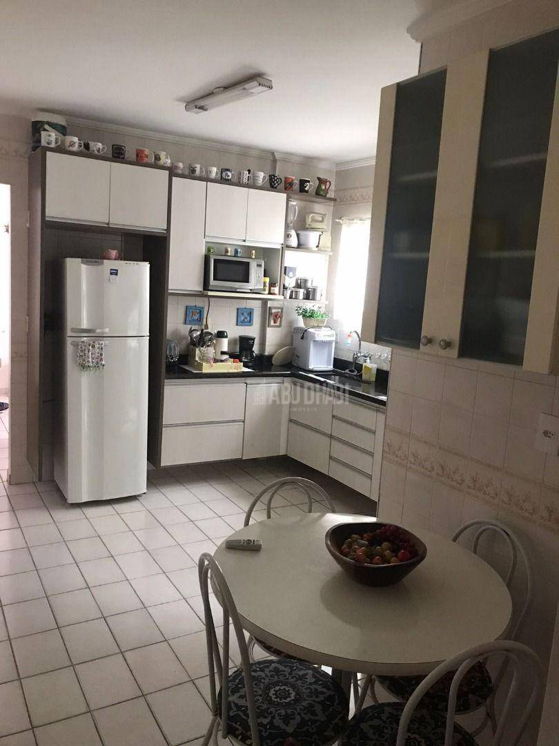 Apartamento à venda com 1 quarto, 54m² - Foto 1