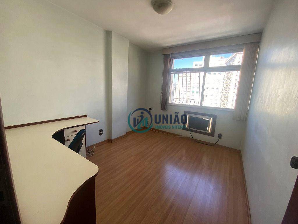 Apartamento à venda com 3 quartos, 102m² - Foto 8