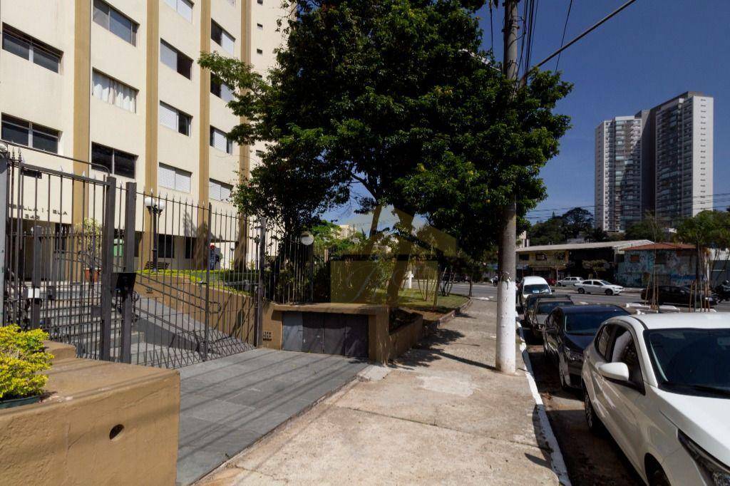 Apartamento à venda com 2 quartos, 52m² - Foto 32