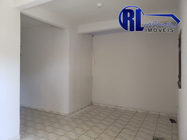 Casa à venda com 3 quartos, 480m² - Foto 1