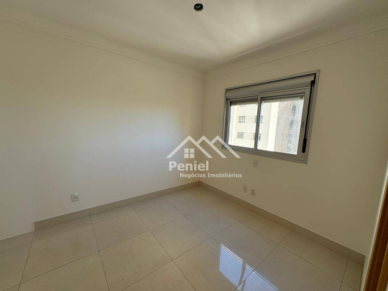 Apartamento à venda com 3 quartos, 200m² - Foto 16