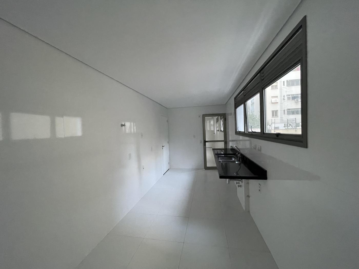 Apartamento à venda com 3 quartos, 285m² - Foto 36