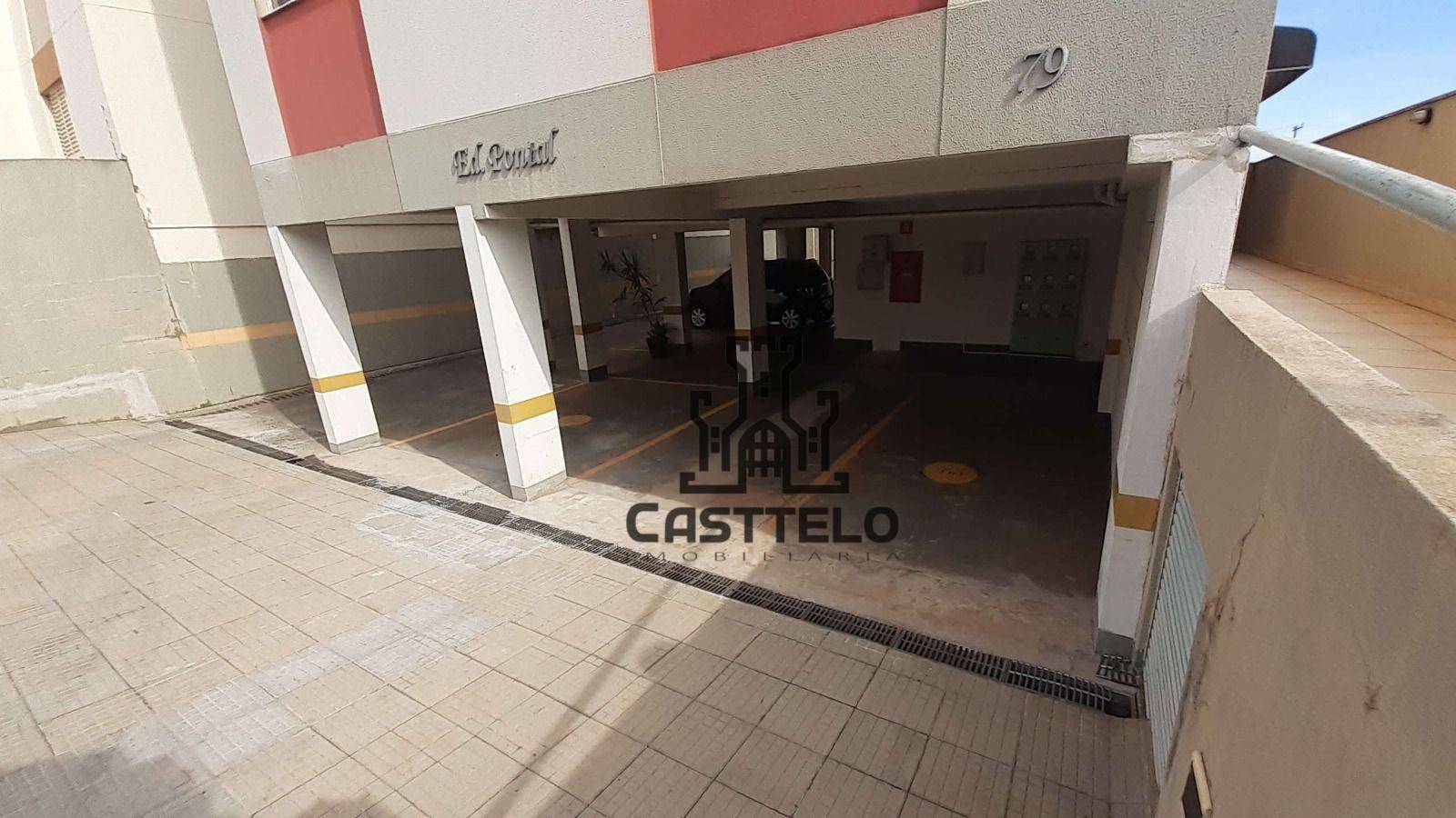 Apartamento à venda com 2 quartos, 61m² - Foto 4