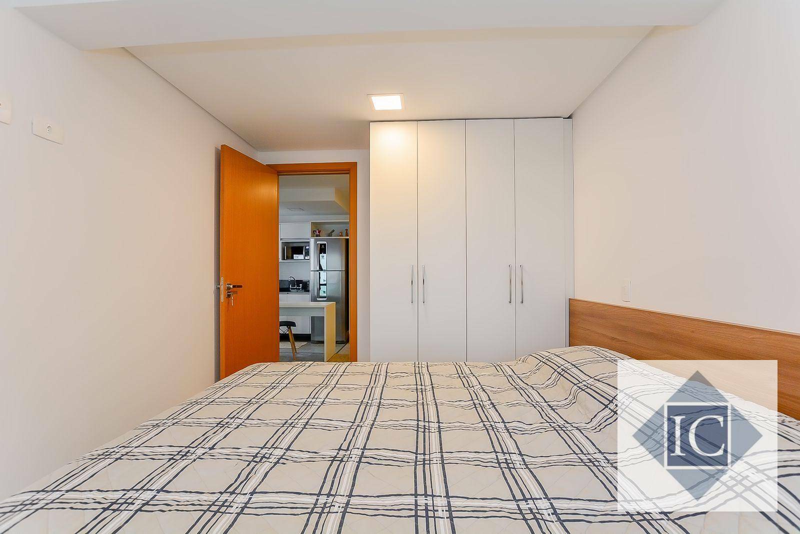 Apartamento à venda com 1 quarto, 45m² - Foto 22