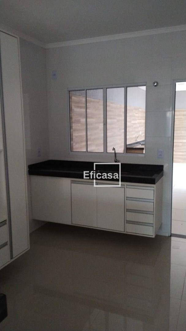 Casa à venda com 3 quartos, 120m² - Foto 17