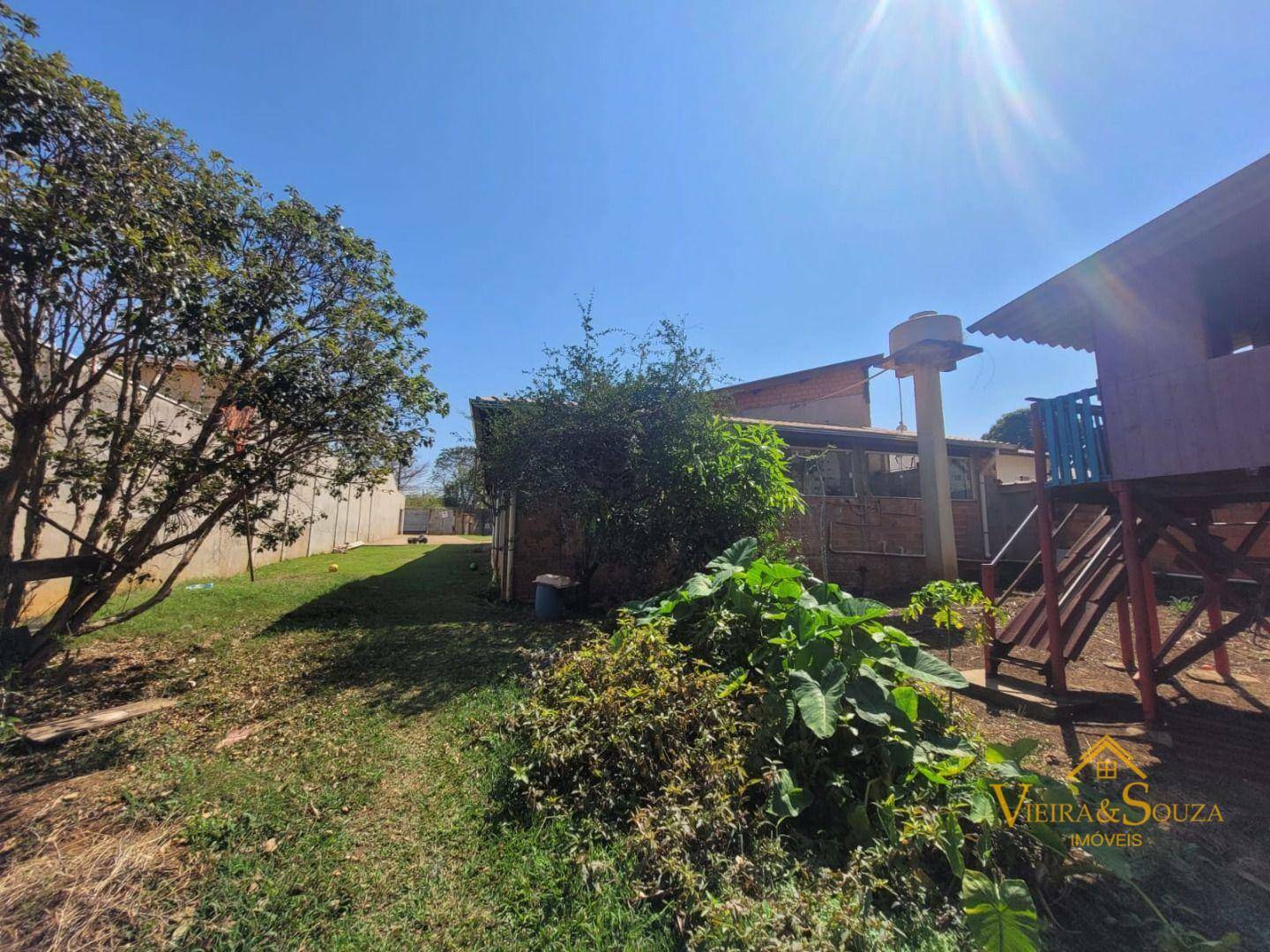 Chácara à venda com 3 quartos, 90m² - Foto 10