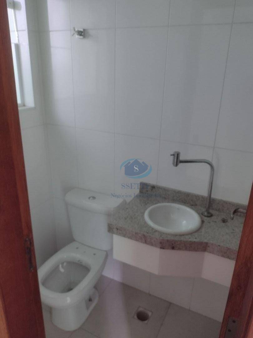 Sobrado à venda com 3 quartos, 240m² - Foto 10