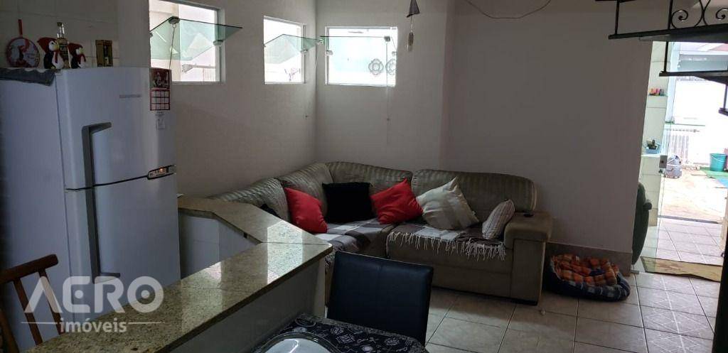 Casa à venda e aluguel com 3 quartos, 440m² - Foto 27
