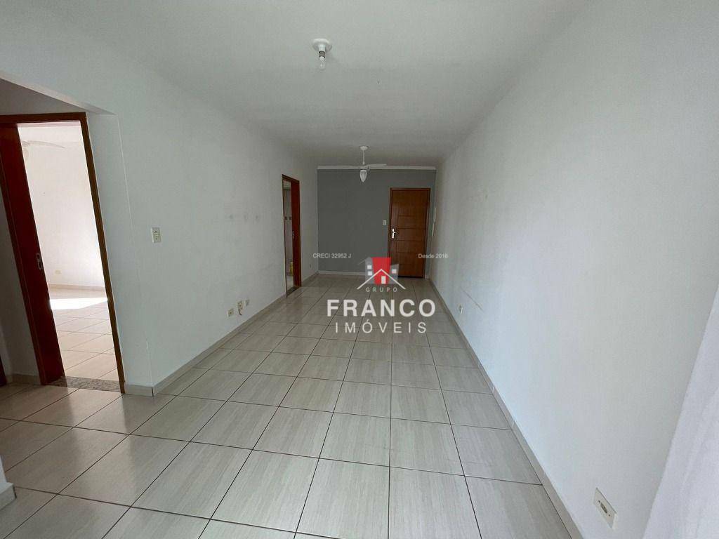 Apartamento à venda com 2 quartos, 85m² - Foto 4