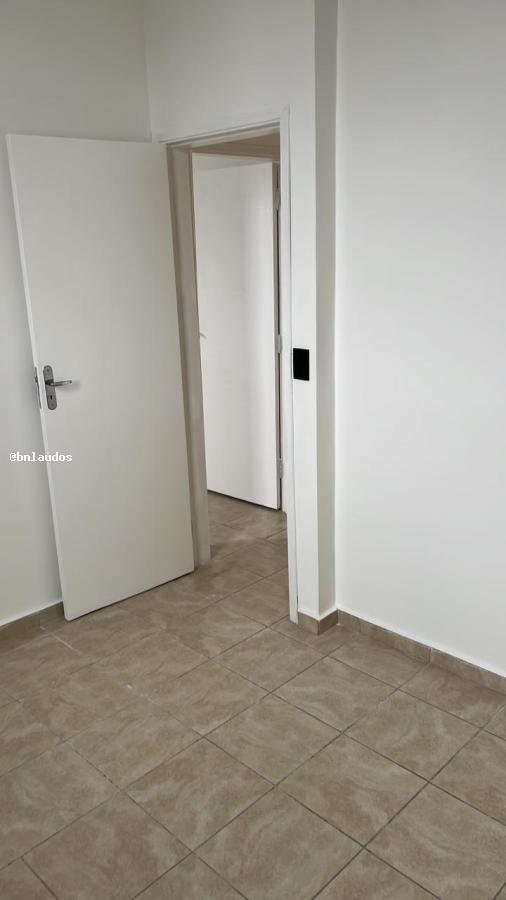 Apartamento para alugar com 2 quartos, 70m² - Foto 14