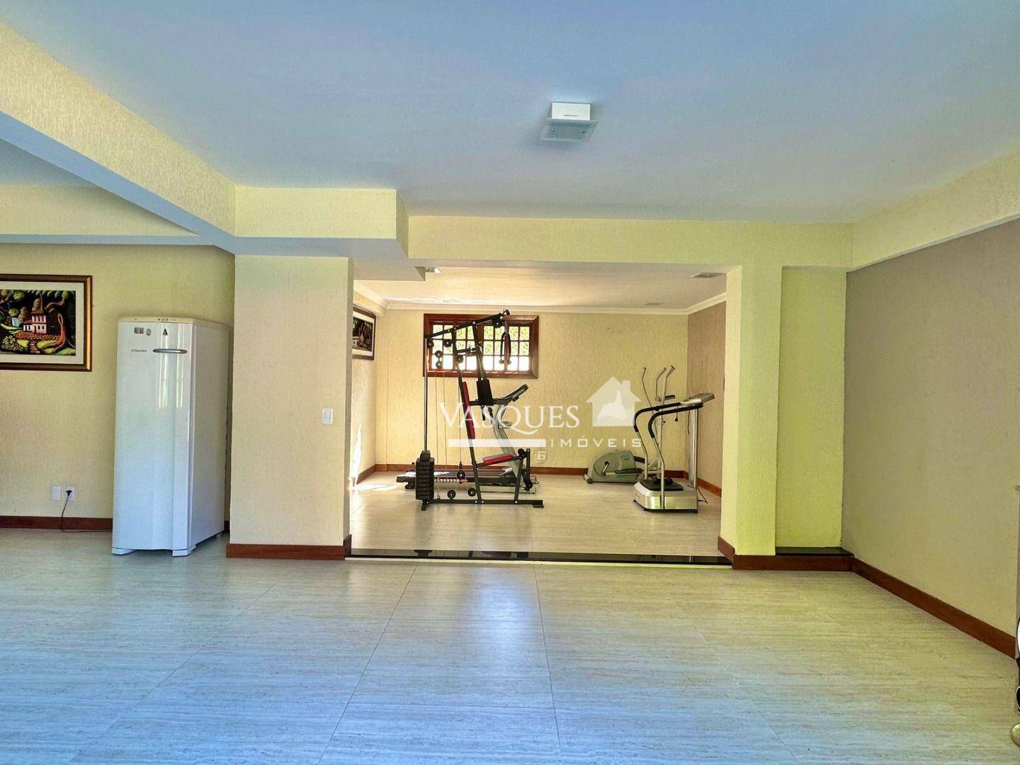 Casa à venda com 7 quartos, 470m² - Foto 46