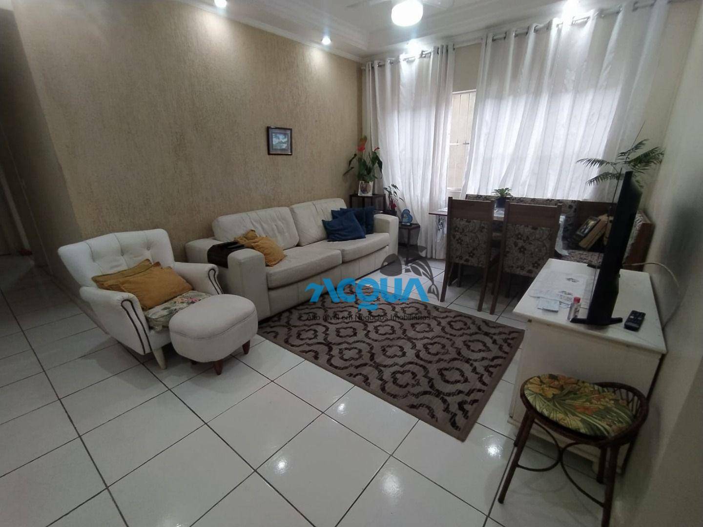 Apartamento à venda com 2 quartos, 66m² - Foto 1