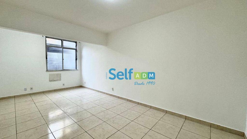 Apartamento para alugar com 3 quartos, 105m² - Foto 6