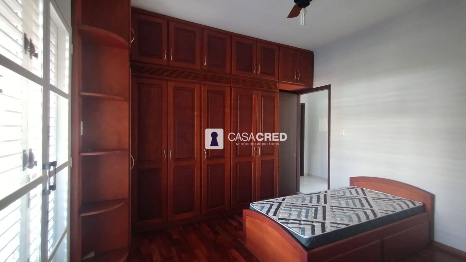 Casa à venda com 4 quartos, 350m² - Foto 12