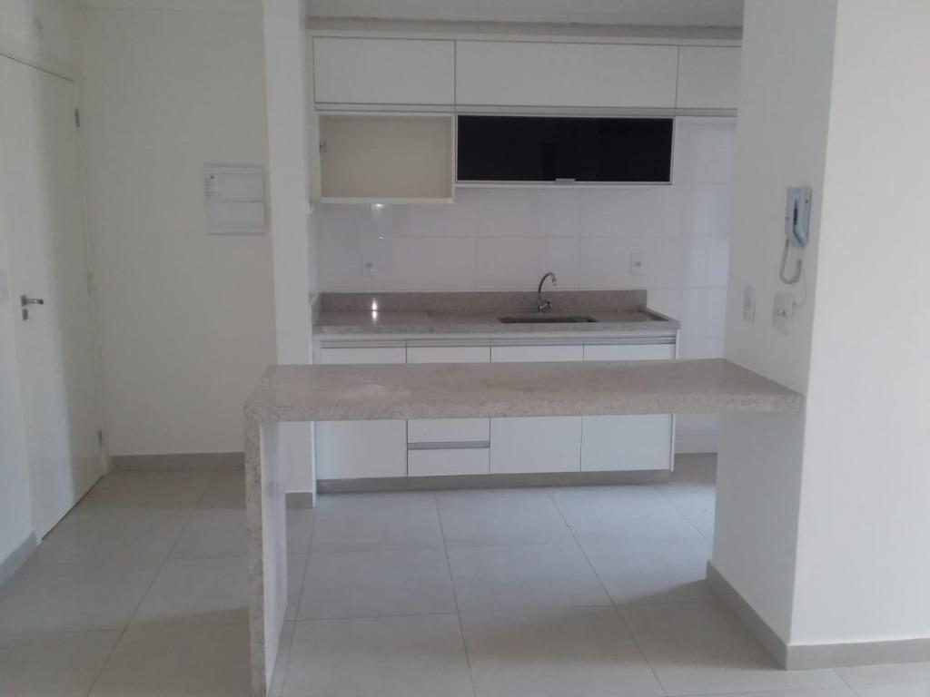 Apartamento para alugar com 2 quartos, 1m² - Foto 3