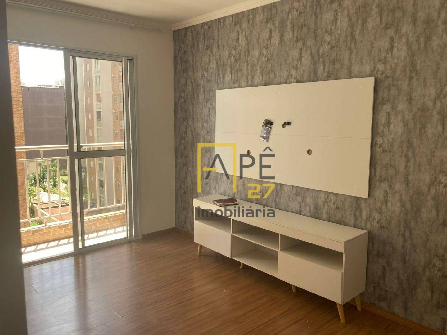 Apartamento para alugar com 2 quartos, 60m² - Foto 1