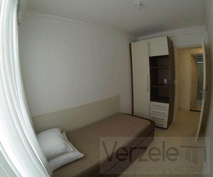 Apartamento à venda com 3 quartos, 127m² - Foto 12