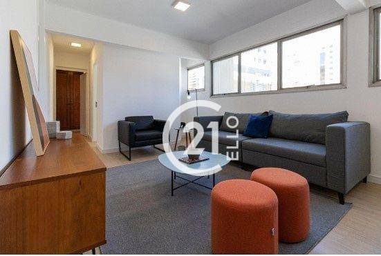 Apartamento à venda com 3 quartos, 121m² - Foto 1