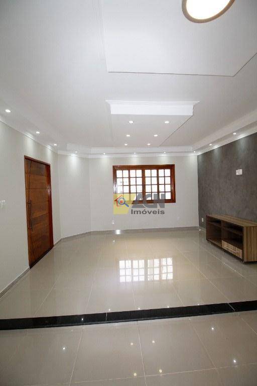 Casa à venda com 3 quartos, 180m² - Foto 9