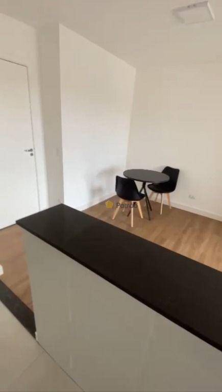 Apartamento à venda com 2 quartos, 55m² - Foto 1