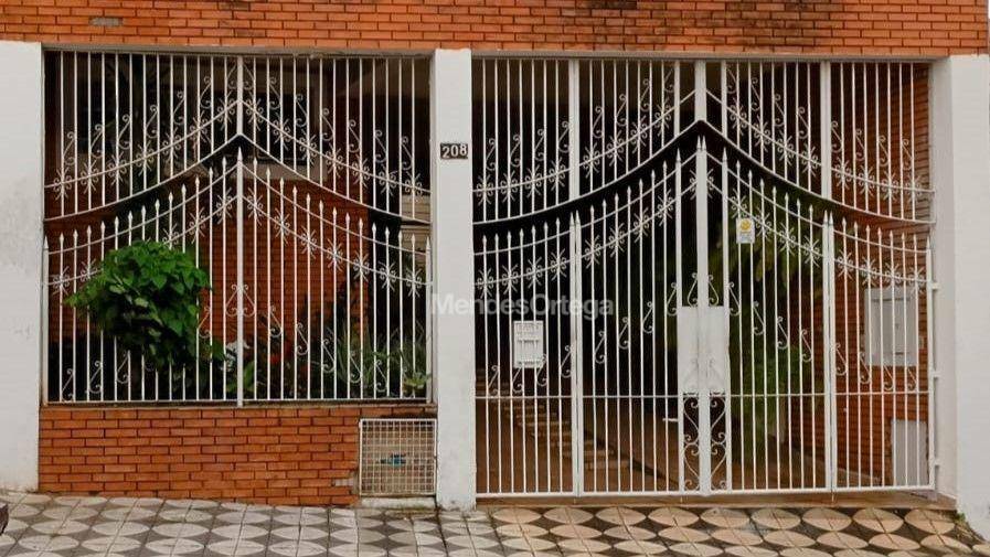 Casa à venda com 3 quartos, 402m² - Foto 3