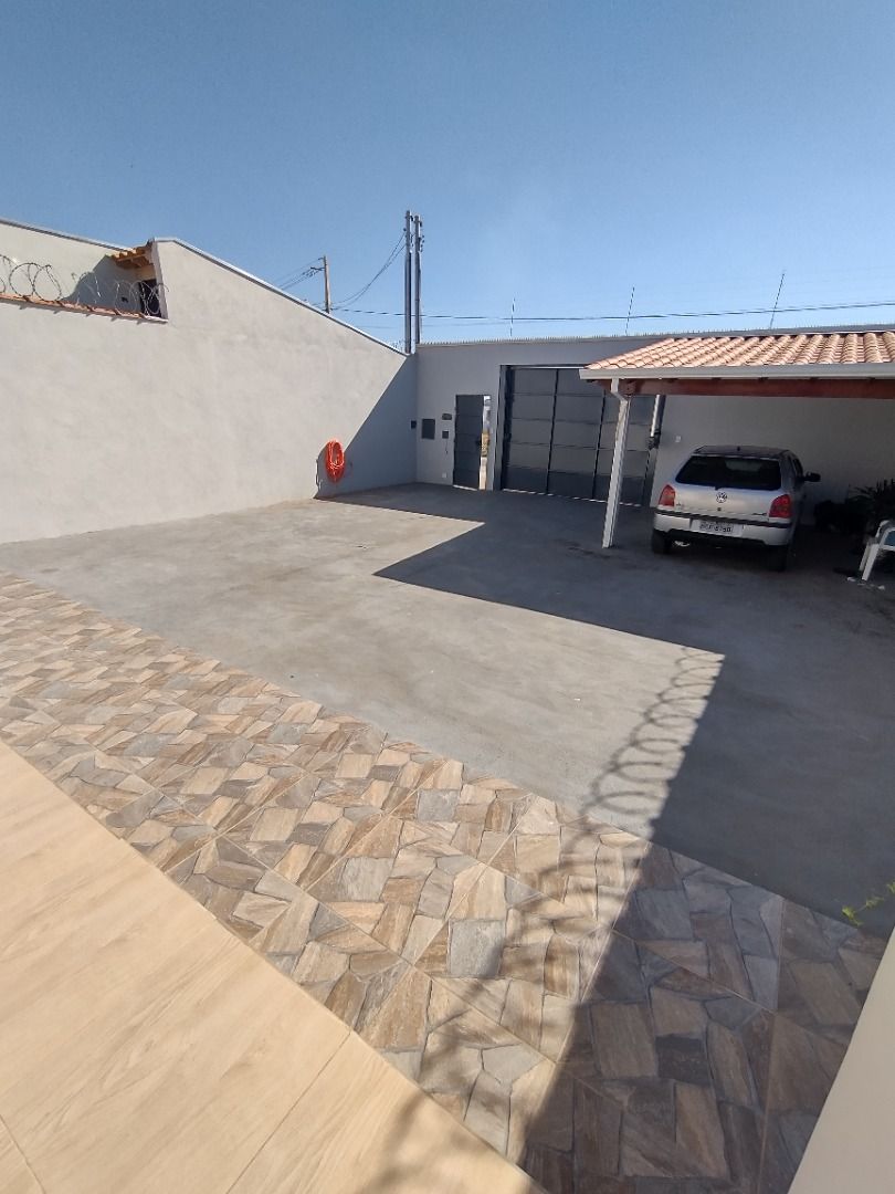 Casa à venda com 2 quartos, 90m² - Foto 12