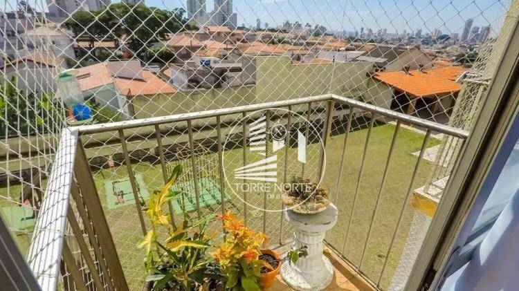 Apartamento à venda com 2 quartos, 57m² - Foto 17