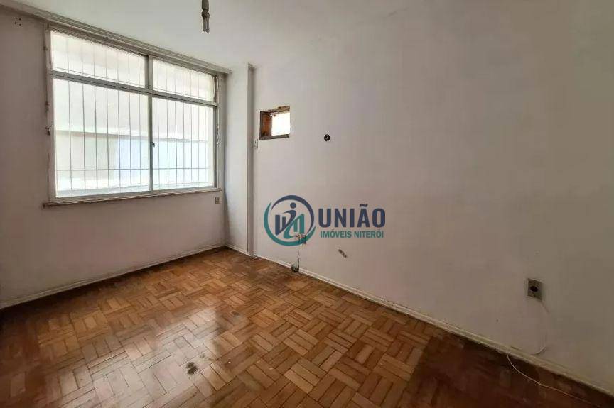 Apartamento à venda com 3 quartos, 110m² - Foto 16