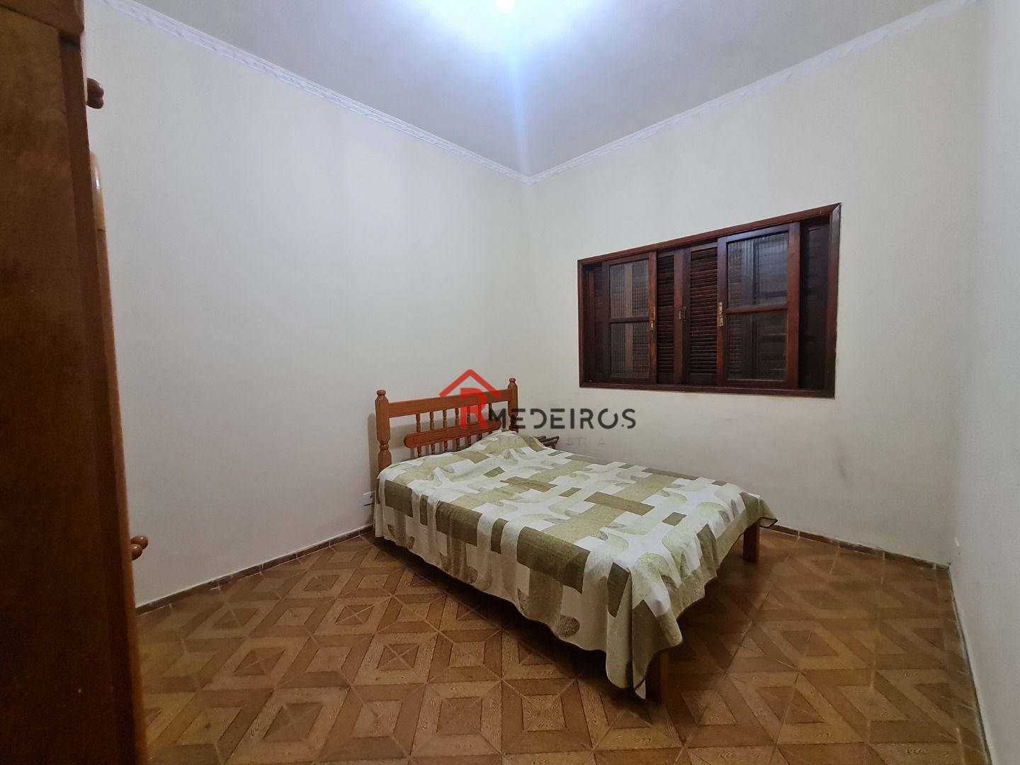 Casa à venda com 3 quartos, 100m² - Foto 8