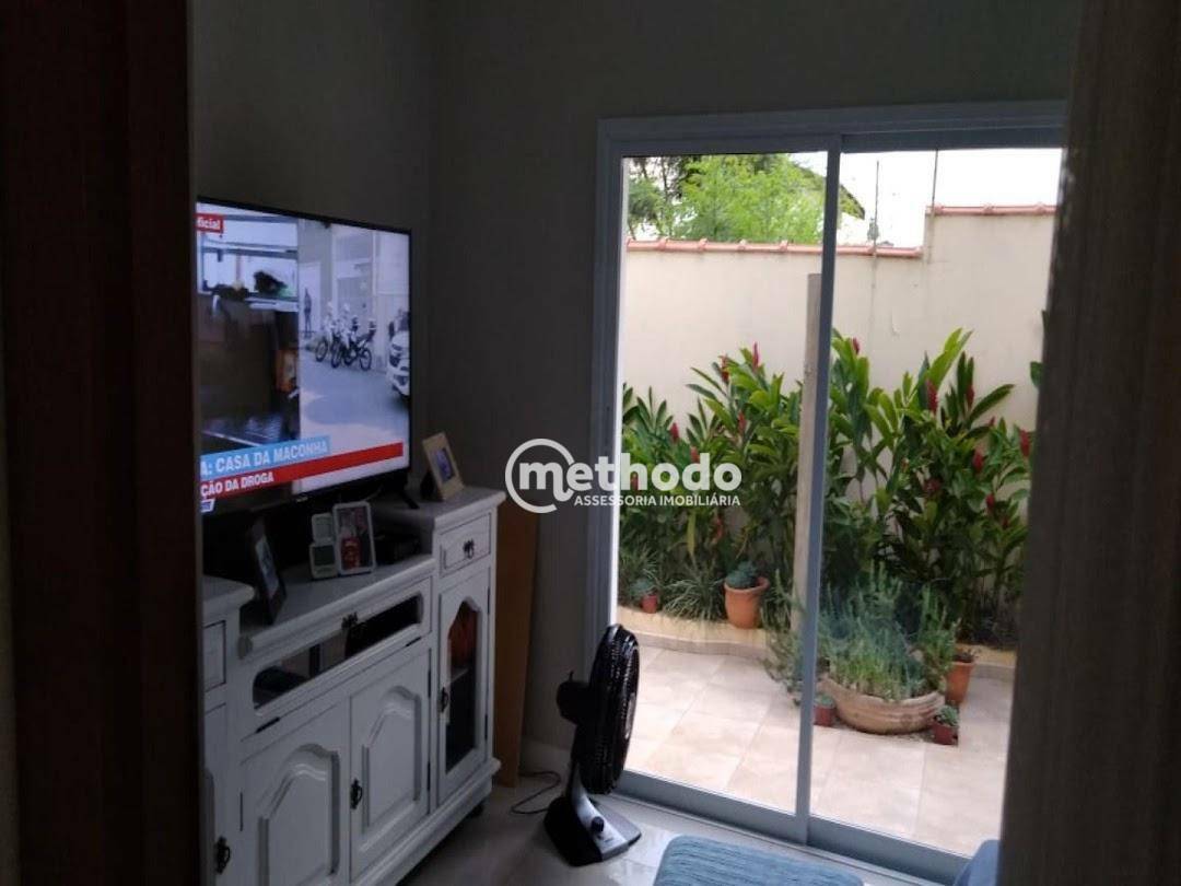 Casa à venda com 3 quartos, 263m² - Foto 8