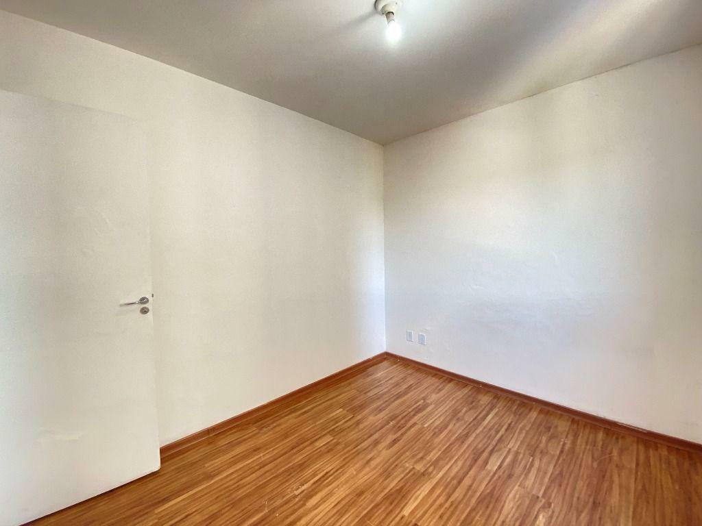 Apartamento à venda com 2 quartos, 48m² - Foto 21