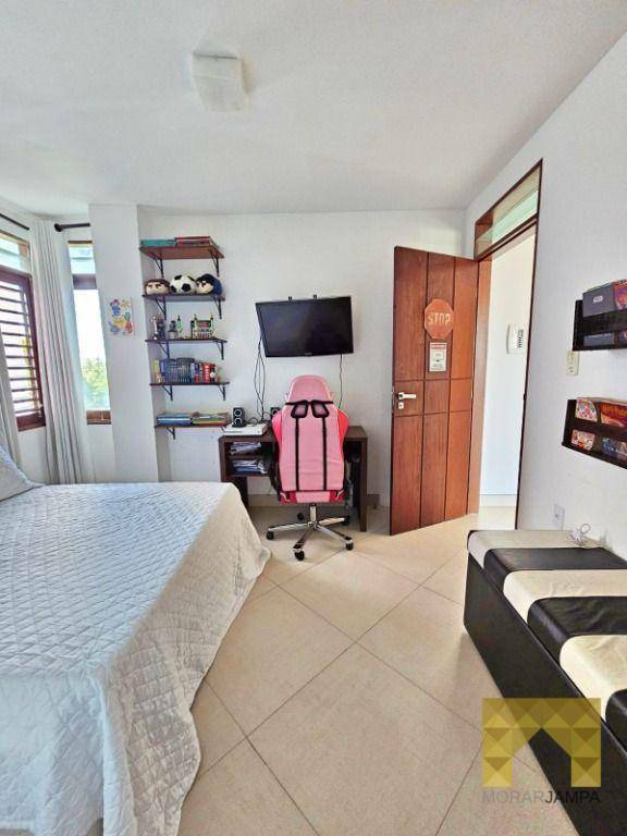 Casa à venda com 3 quartos, 346m² - Foto 9