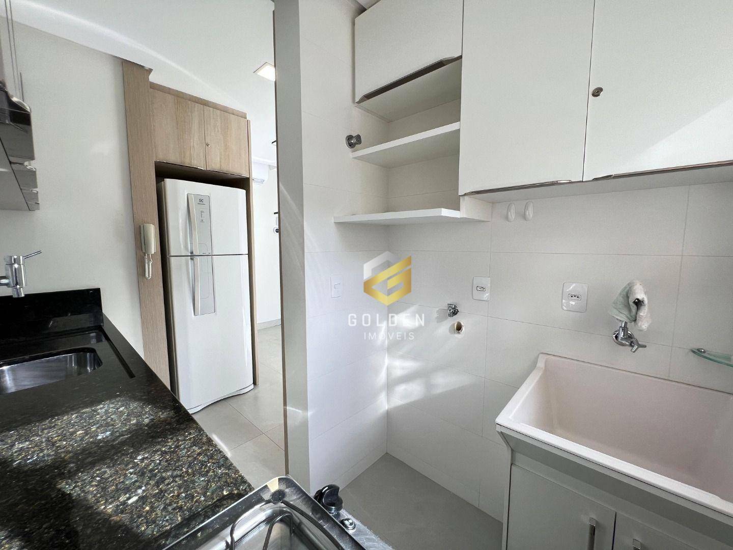 Apartamento à venda com 3 quartos, 75m² - Foto 15