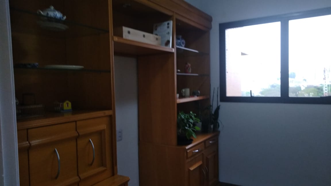 Apartamento à venda com 4 quartos, 186m² - Foto 6