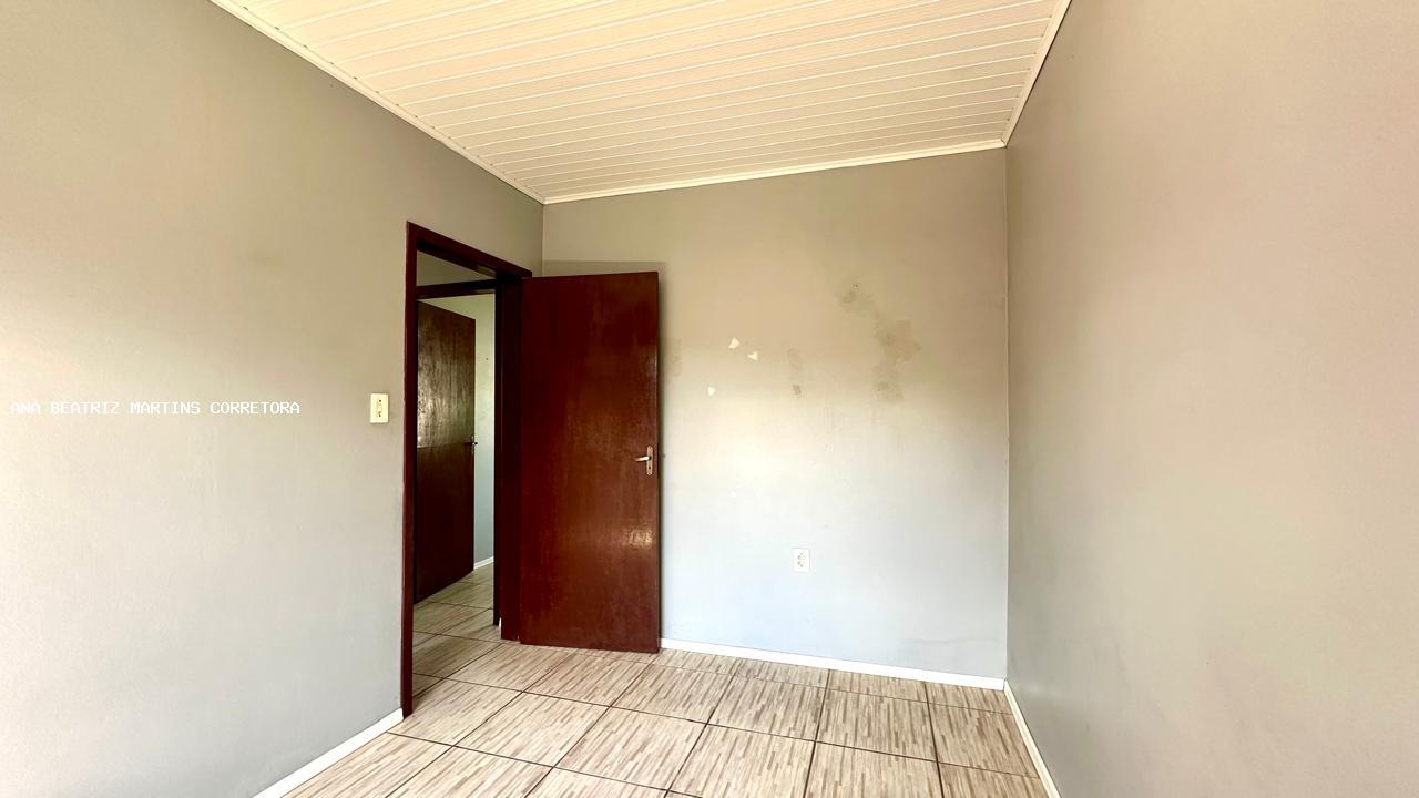 Casa à venda com 3 quartos, 230m² - Foto 14