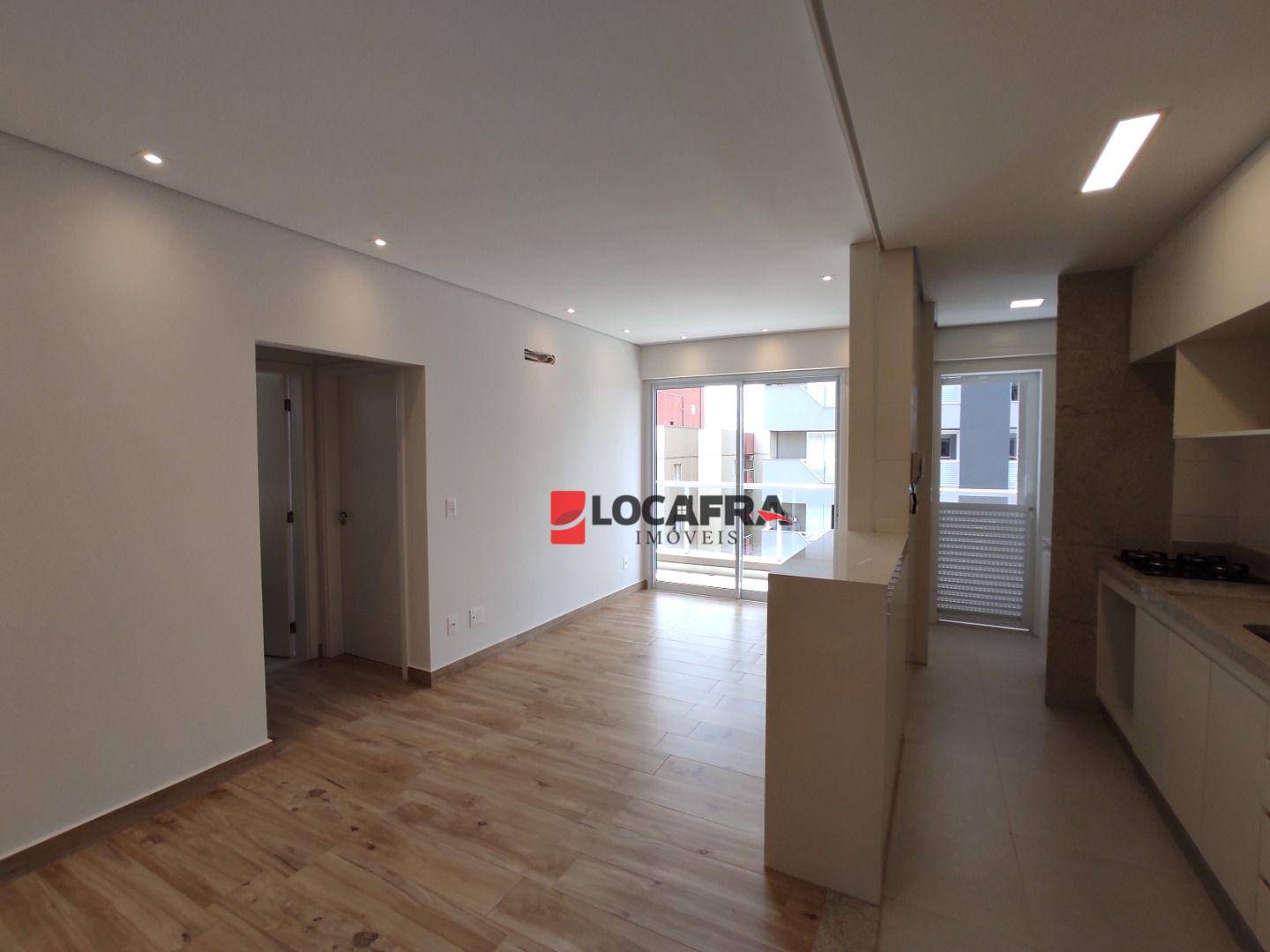 Apartamento à venda e aluguel com 2 quartos, 78m² - Foto 2