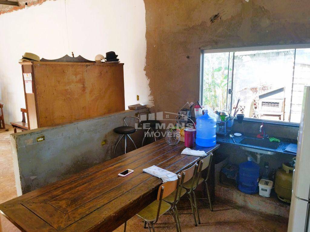 Chácara à venda com 2 quartos, 160m² - Foto 19