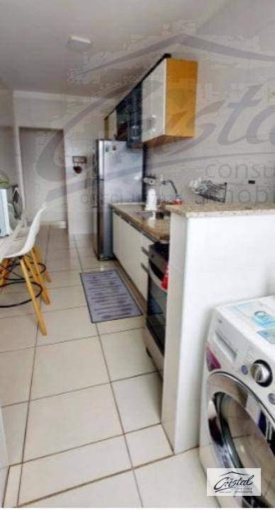 Apartamento à venda com 2 quartos, 85m² - Foto 15