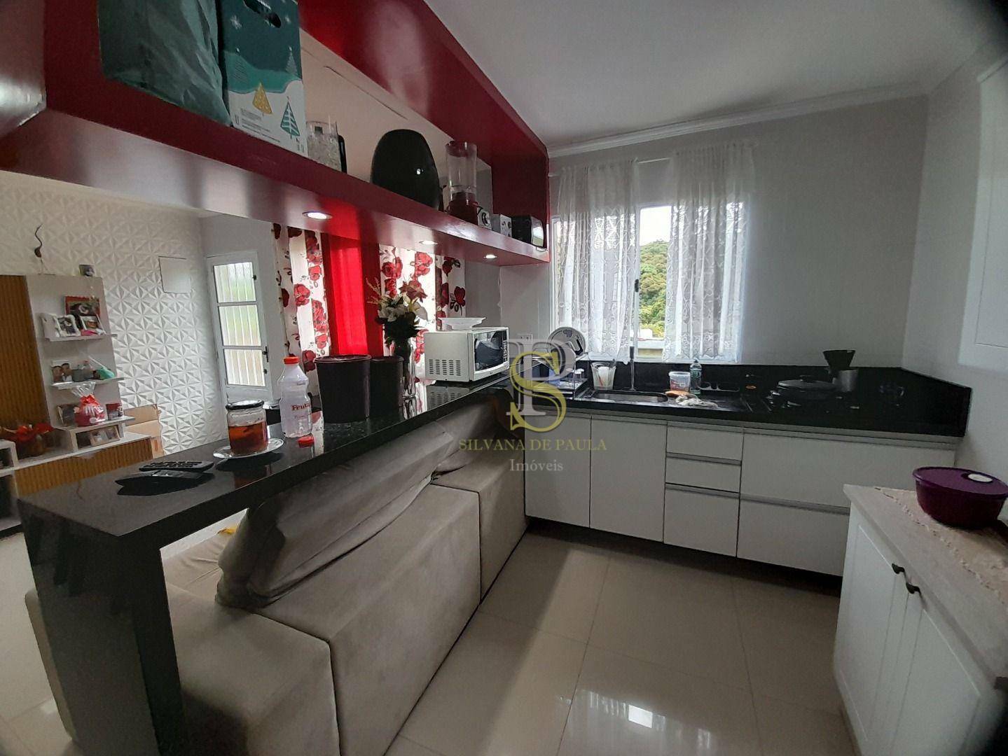 Casa à venda com 2 quartos, 80m² - Foto 10